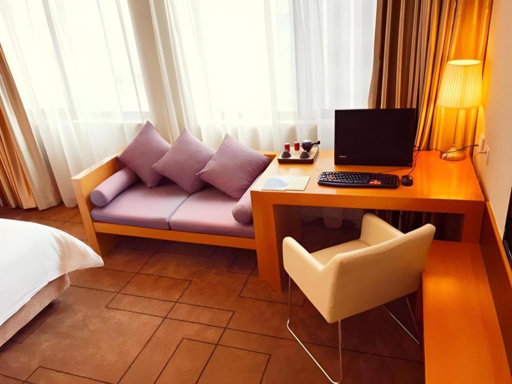 Metropolo Hotel Wuchuang Jiangtan Jiyuqiao Metro Station Vuhan Kültér fotó