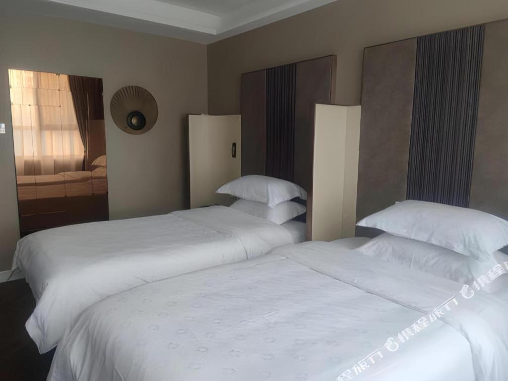 Metropolo Hotel Wuchuang Jiangtan Jiyuqiao Metro Station Vuhan Kültér fotó