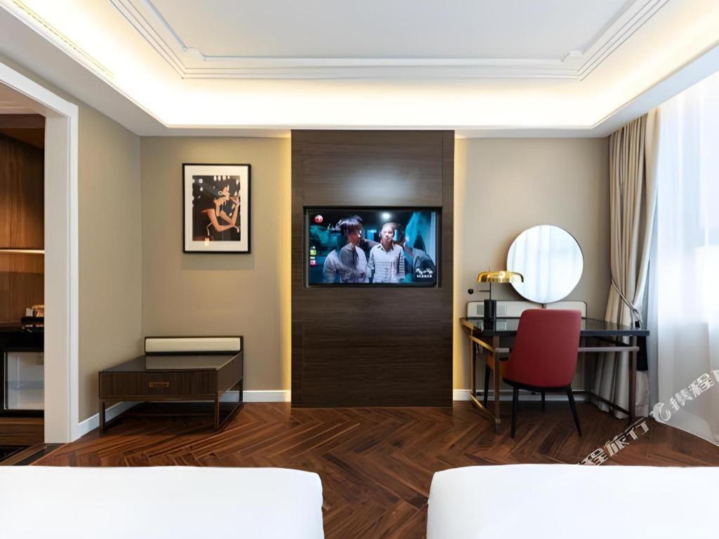 Metropolo Hotel Wuchuang Jiangtan Jiyuqiao Metro Station Vuhan Kültér fotó